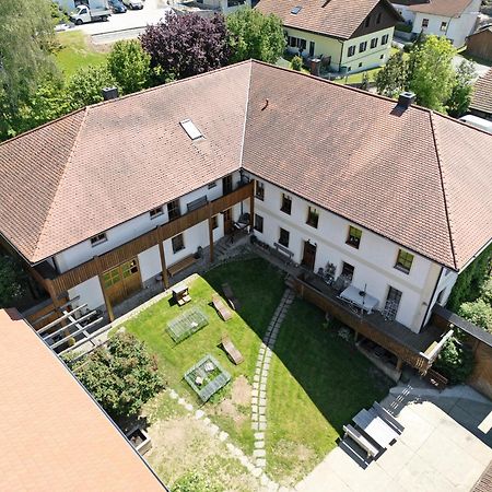 Ferienhof Schuetz Eschlkam Exterior foto